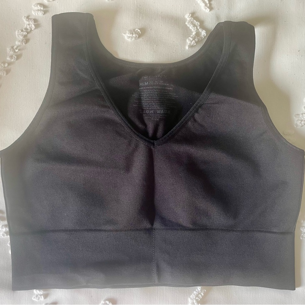 SPANX Black Seamless Crop Top - Picture 3 of 4